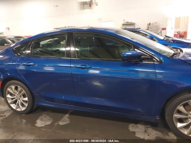 Chrysler 200 S 2015 1C3CCCBB7FN668074 Image 14