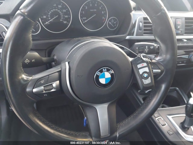 WBA8E1G57HNU12990 BMW 320i