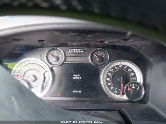 1C6RR6LG2HS567679 RAM 1500 Big Horn  4x2 5'7 Box