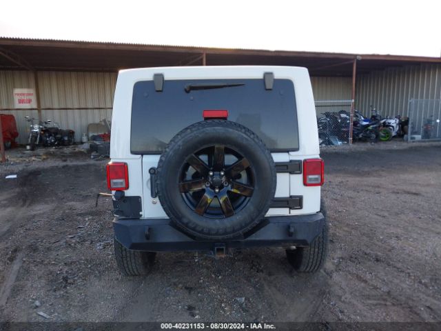 1C4BJWEG1FL542486 Jeep Wrangler Unlimited Sahara