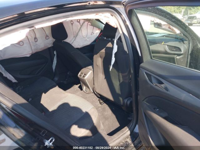 W04GL6SXXJ1058237 Buick Regal Sportback Preferred