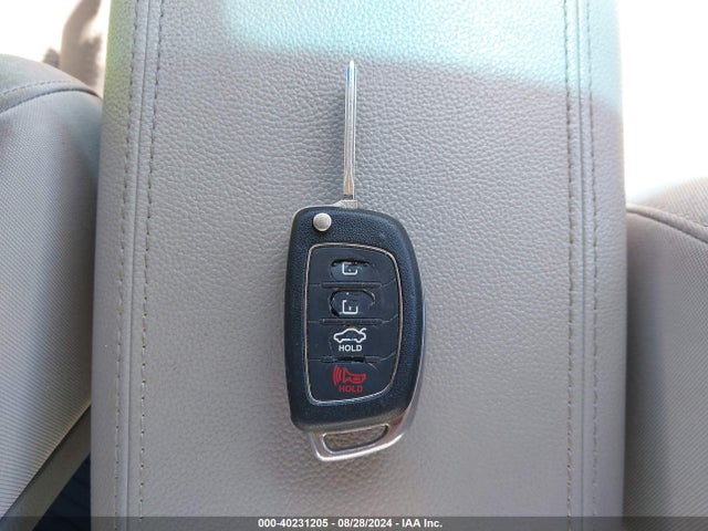 Hyundai SONATA SE 2015 5NPE24AF8FH121381 Image 11