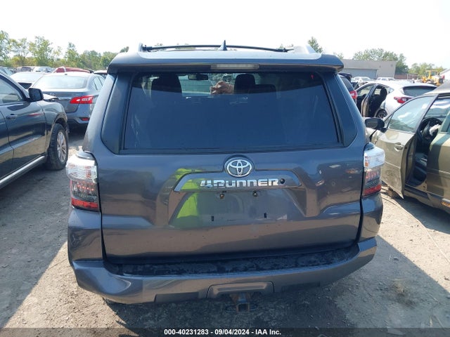 Toyota 4runner Sr5 Premium 2018 JTEBU5JR0J5483237 Image 16