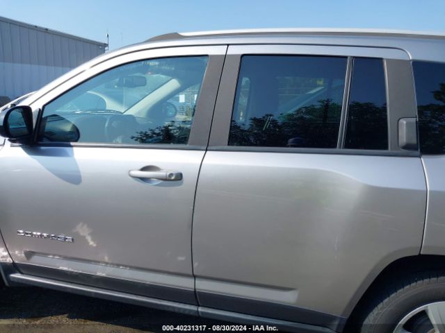 1C4NJCBA5GD688560 Jeep Compass Sport