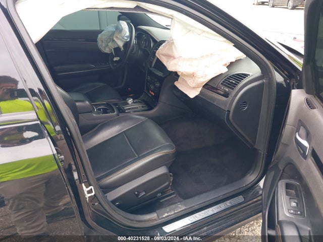 2C3CCABT9JH201849 Chrysler 300 300s