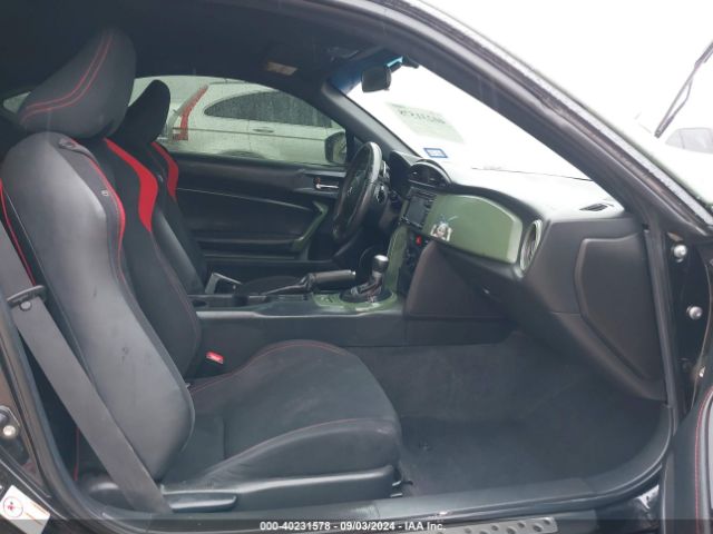 JF1ZNAA1XF8707337 Scion FR-S