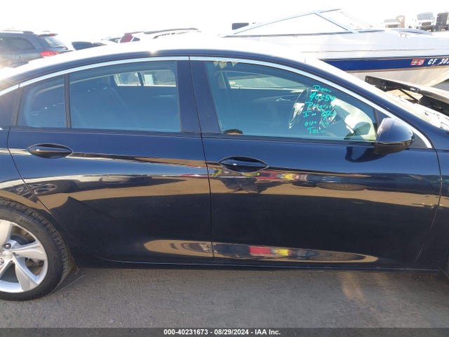 Buick Regal Sportback Preferred 2018 W04GL6SX0J1096589 Image 14