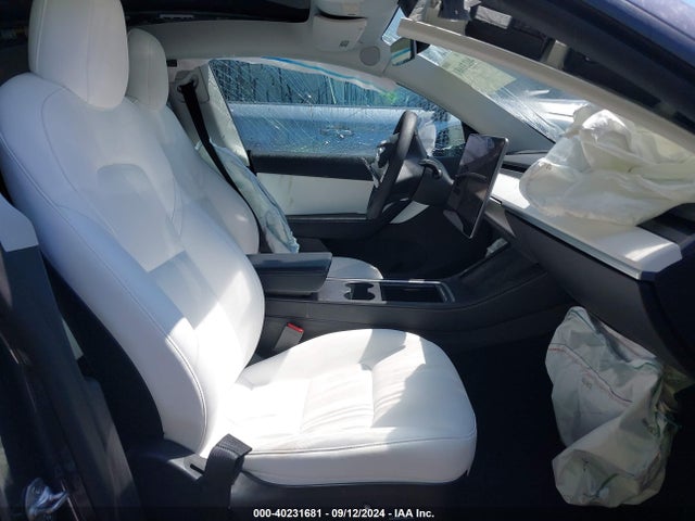 2022 TESLA MODEL Y 7SAYGDEE9NF377559 Photo 4