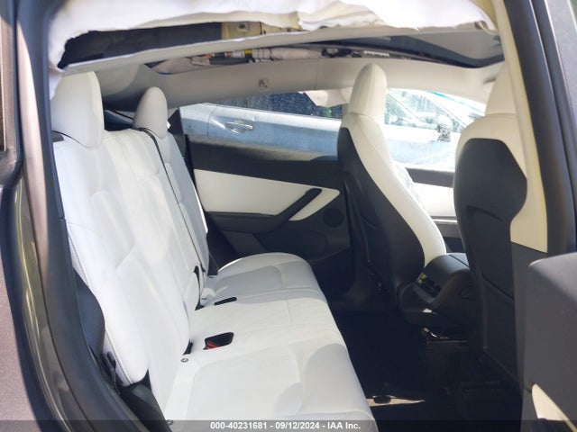 2022 TESLA MODEL Y 7SAYGDEE9NF377559 Photo 7