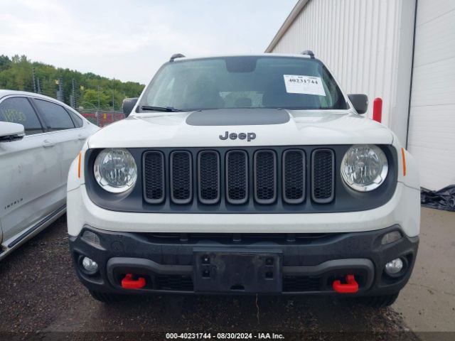 ZACCJBCB4JPH86870 Jeep Renegade Trailhawk 4x4