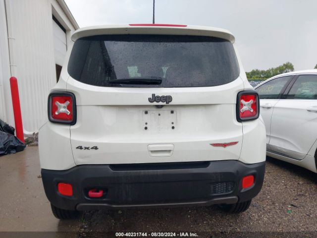 ZACCJBCB4JPH86870 Jeep Renegade Trailhawk 4x4