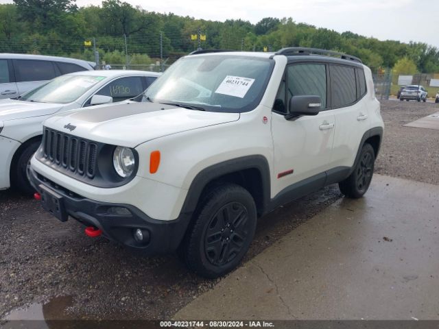 ZACCJBCB4JPH86870 Jeep Renegade Trailhawk 4x4