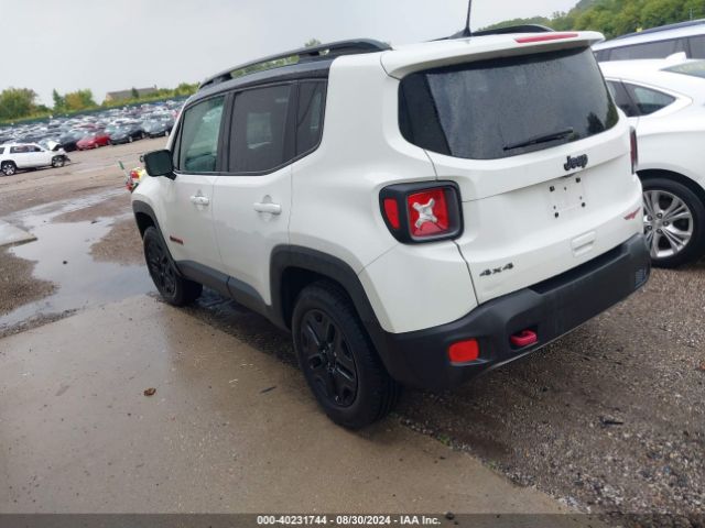 ZACCJBCB4JPH86870 Jeep Renegade Trailhawk 4x4