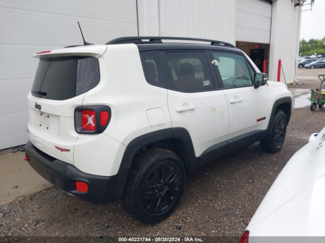 ZACCJBCB4JPH86870 Jeep Renegade Trailhawk 4x4