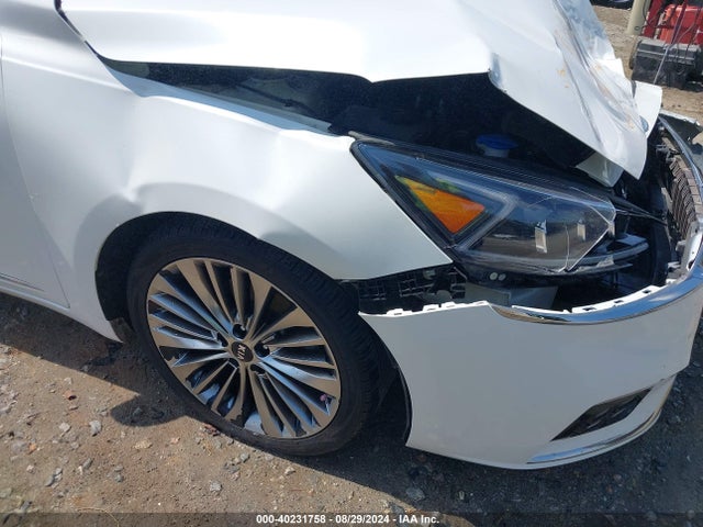 KNALC4J14H5067070 KIA Cadenza Limited