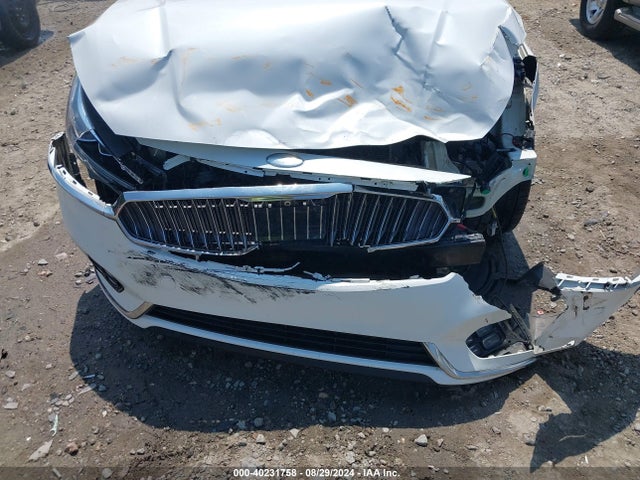 KNALC4J14H5067070 KIA Cadenza Limited