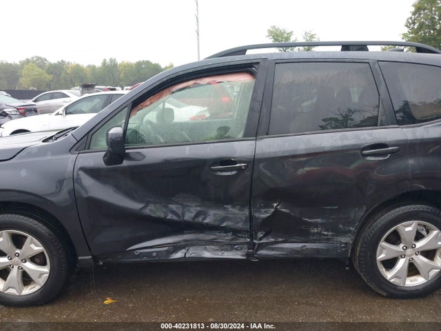 Subaru Forester 2.5i Premium 2016 JF2SJADC6GH539591 Image 6