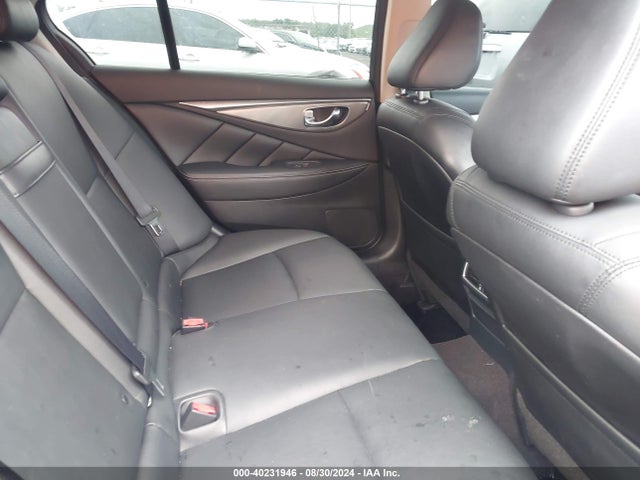 JN1CV7AR9HM682744 Infiniti Q50 2.0t Premium