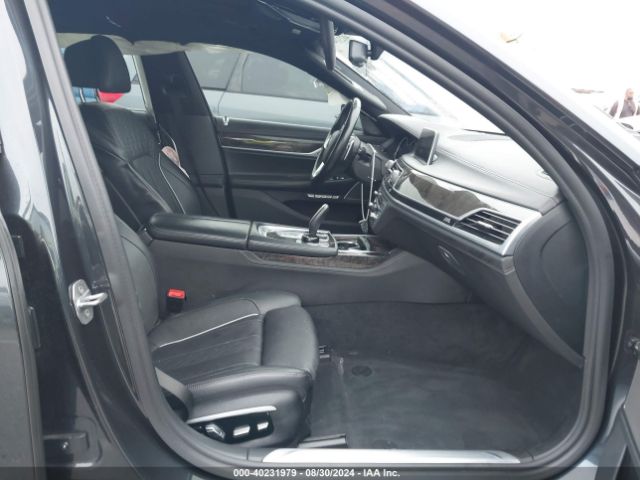 WBA7F0C3XHGM21615 BMW 750i