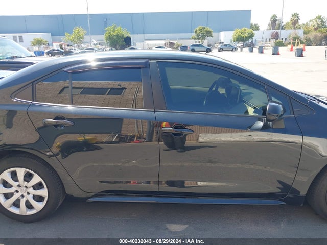 Toyota COROLLA LE 2021 JTDEPMAE3MJ139171 Image 14