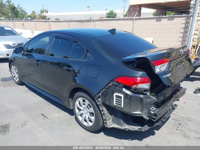 Toyota COROLLA LE 2021 JTDEPMAE3MJ139171 Image 3
