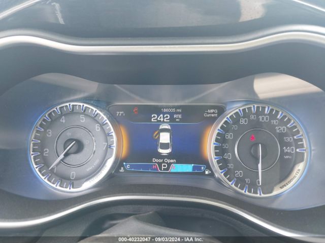 1C3CCCCG5FN690438 Chrysler 200 C