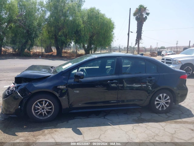 Toyota Corolla Hybrid Le 2021 JTDEAMDE3MJ016483 Image 15