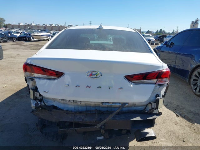 Hyundai SONATA SE 2018 5NPE24AF5JH622334 Image 17