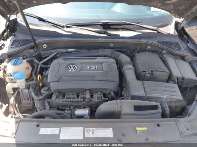 1VWDT7A35HC067792 Volkswagen Passat 1.8t R-line