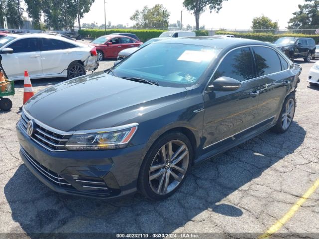 1VWDT7A35HC067792 Volkswagen Passat 1.8t R-line