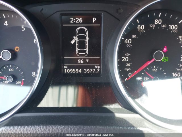 1VWDT7A35HC067792 Volkswagen Passat 1.8t R-line