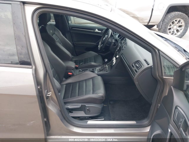WVWLF7AU4FW225923 Volkswagen Golf R 4-door