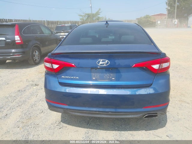 Hyundai SONATA SE 2015 5NPE24AFXFH120541 Image 16