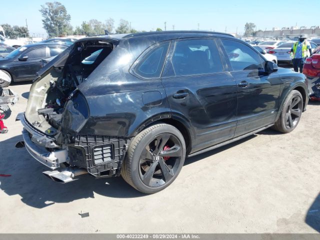 2021 BENTLEY BENTAYGA SJAAM4ZVXMC036881 Photo 3