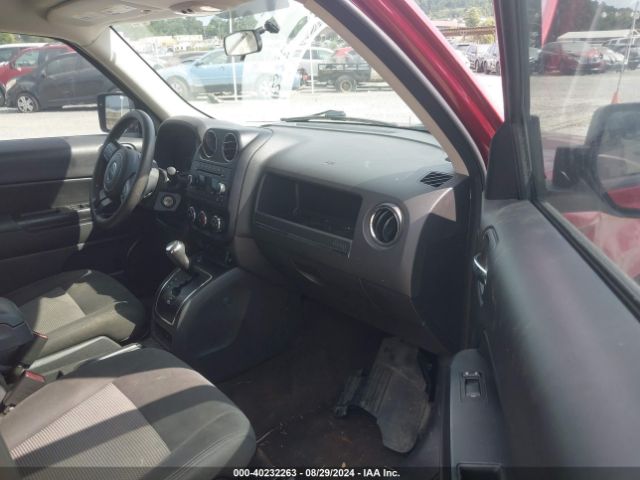 1C4NJPBA1FD304733 Jeep Patriot Sport