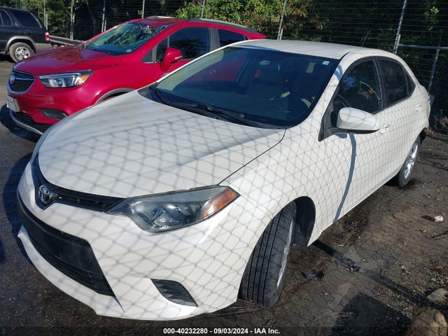 Toyota Corolla Le Eco 2014 5YFBPRHE3EP067956 Image 2