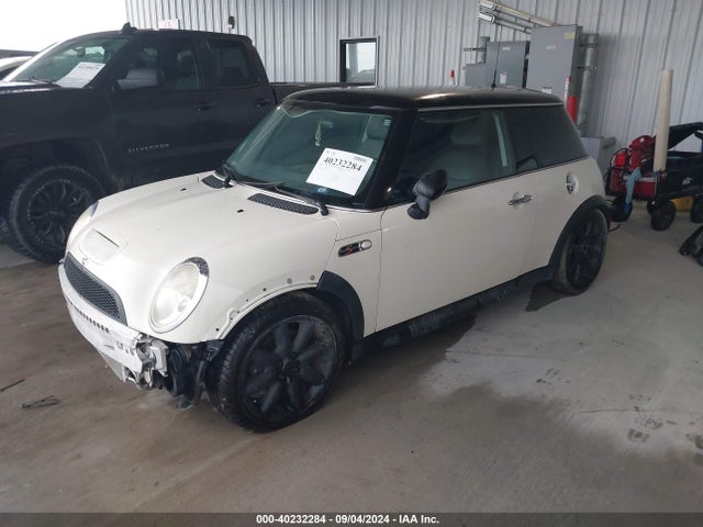 2004 MINI COOPER S WMWRE33454TD75590 Photo 1