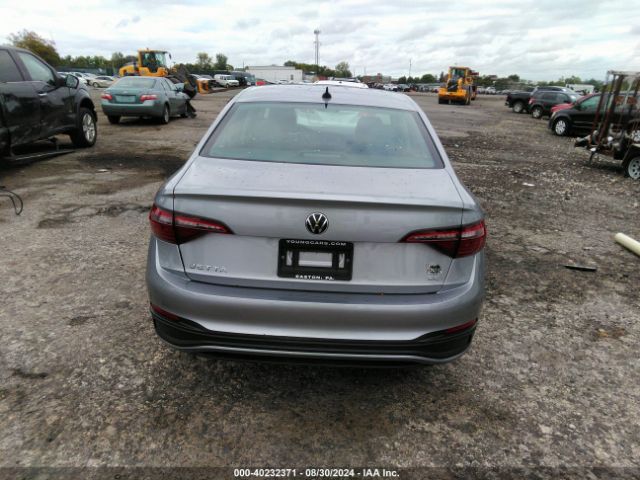 3VW7M7BU3NM011670 Volkswagen Jetta 1.5t Se