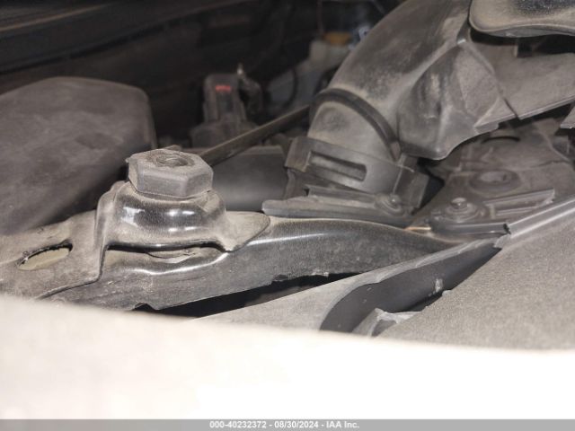 3GNCJKSB8JL217005 Chevrolet TRAX LS