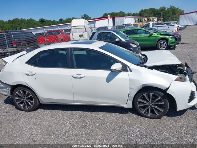Toyota COROLLA SE 2018 5YFBURHE8JP795145 Image 12