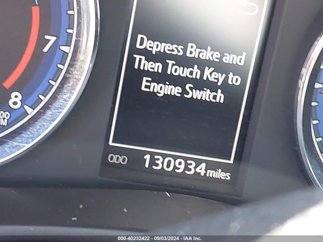 Toyota COROLLA SE 2018 5YFBURHE8JP795145 Image 14