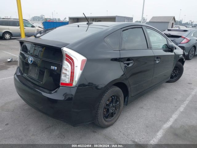 JTDKN3DUXE0378245 Toyota Prius Four