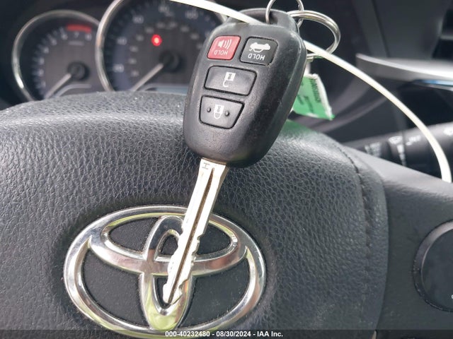 Toyota COROLLA LE 2015 2T1BURHE5FC246297 Image 11