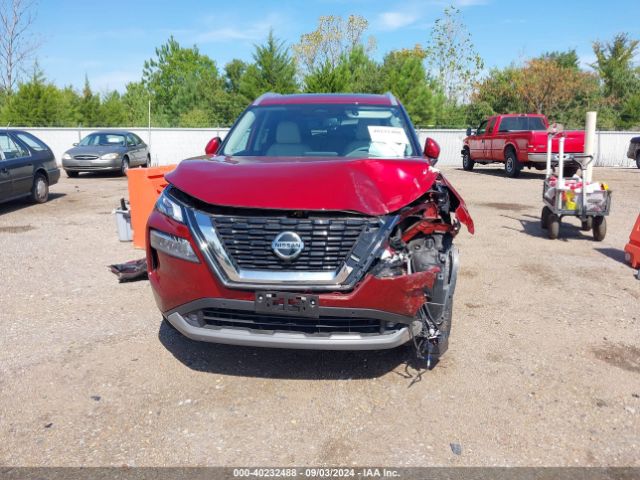 5N1AT3CA1MC747124 Nissan Rogue Sl Fwd