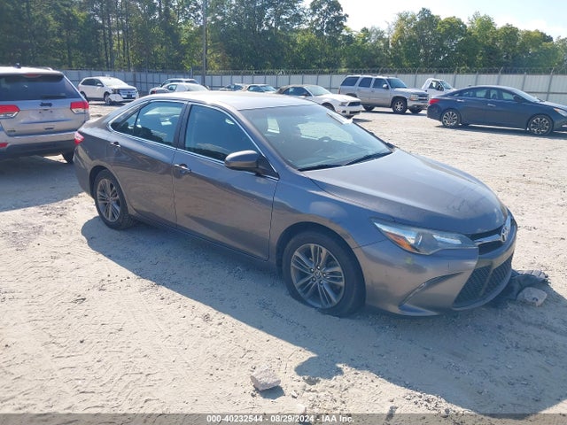 2016 4T1BF1FK8GU133142 main image