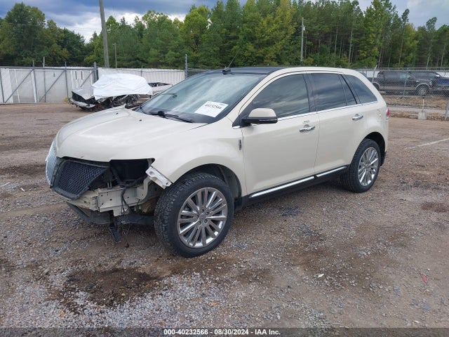 Lincoln MKX 2015 2LMDJ6JK8FBL30445 Image 2