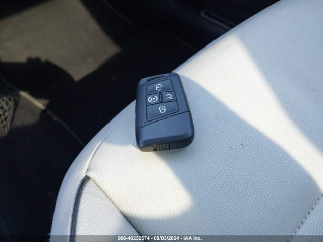3VV4B7AX4JM193902 Volkswagen Tiguan 2.0t Sel Premium