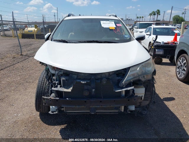Toyota Rav4 Xle 2014 JTMWFREV8EJ000606 Image 13
