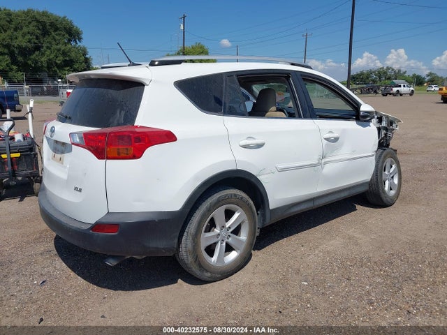 Toyota Rav4 Xle 2014 JTMWFREV8EJ000606 Image 4