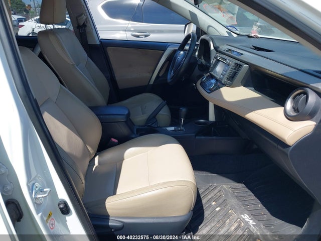 Toyota Rav4 Xle 2014 JTMWFREV8EJ000606 Image 5